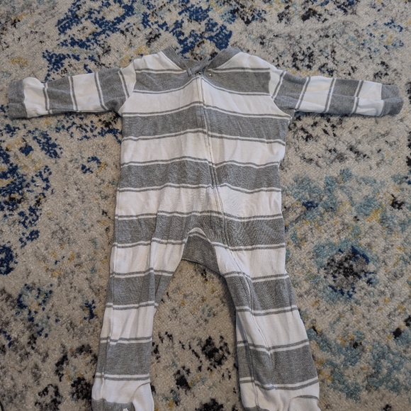 Lot of Burt's Bees 3-6 month 100% Cotton Baby Boy Pajama Sleepers - Picture 5 of 11